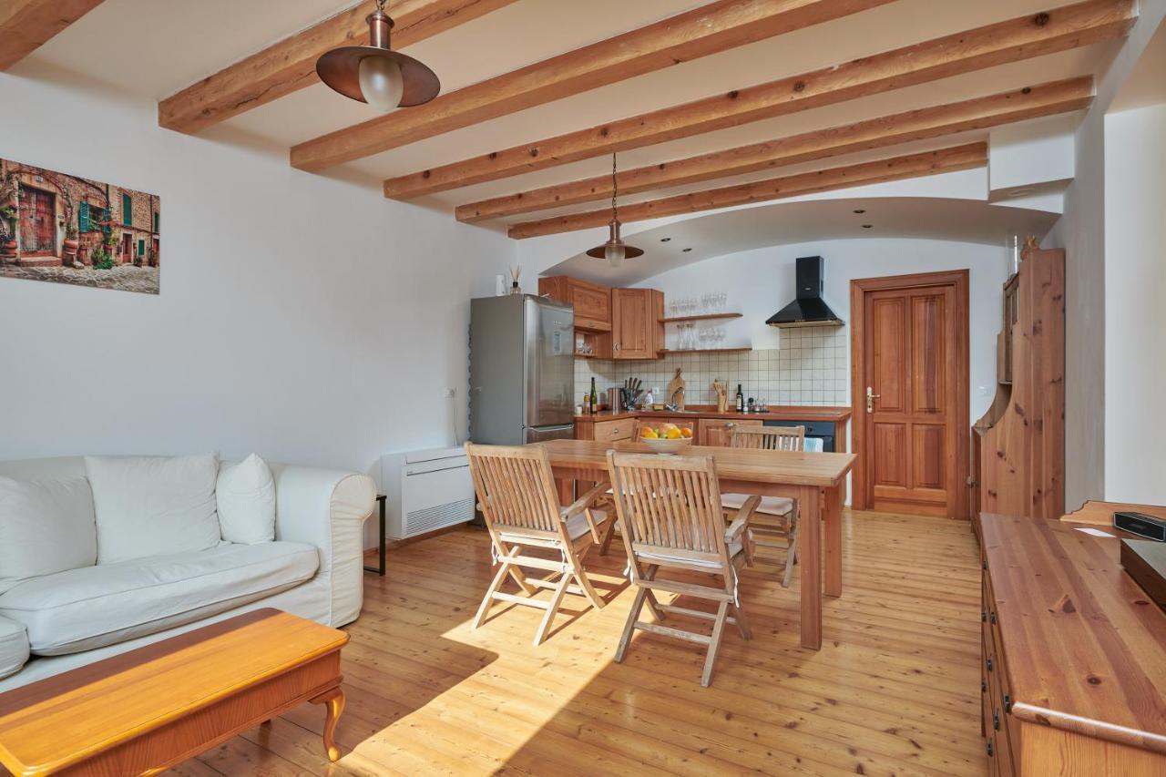 Park Cottage Govedari Екстер'єр фото