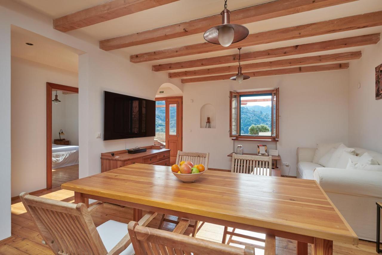 Park Cottage Govedari Екстер'єр фото