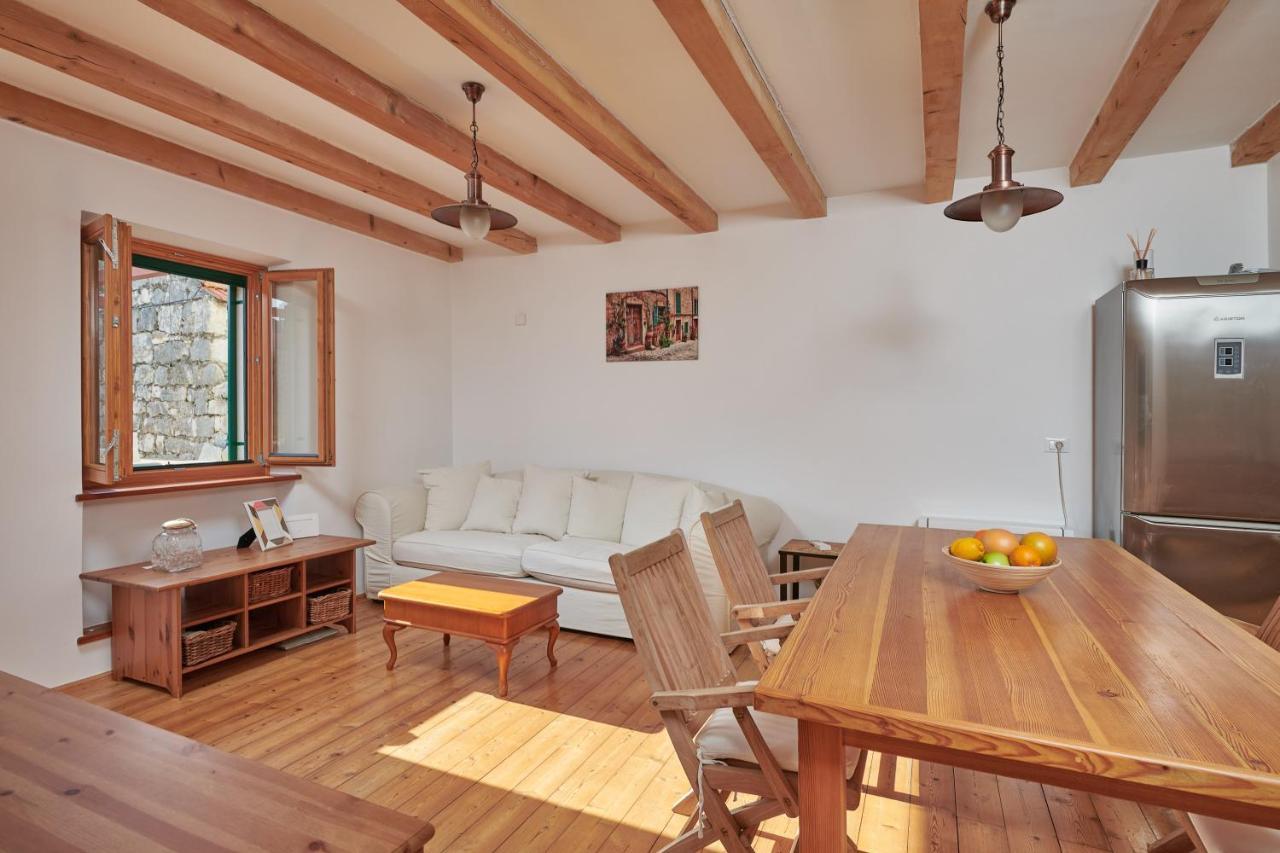 Park Cottage Govedari Екстер'єр фото
